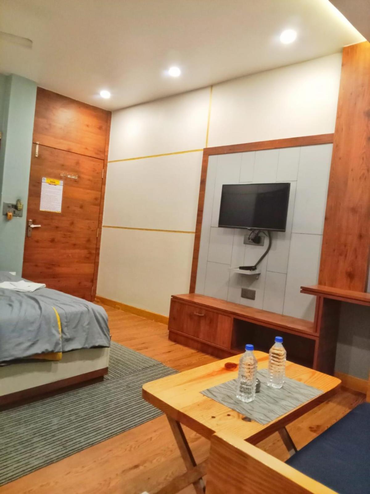 The Promise Hotel And Resort Tajpur Екстер'єр фото