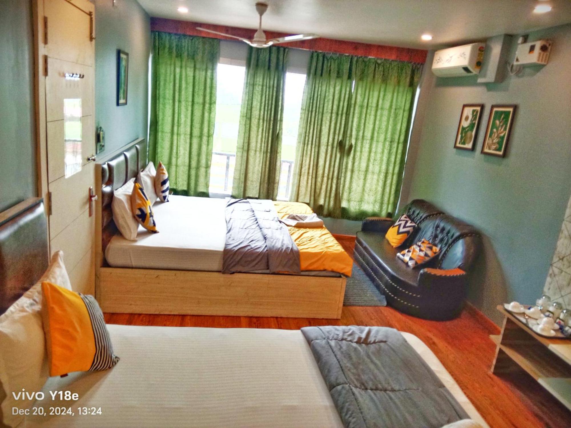The Promise Hotel And Resort Tajpur Екстер'єр фото